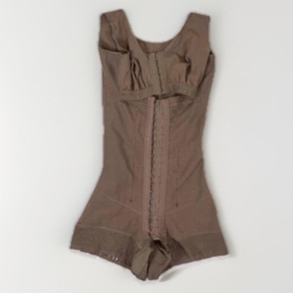 Vintage 1950s Mid-Century Corselette Longline Girdle Nude‎ Shapewear Pin Up Girl